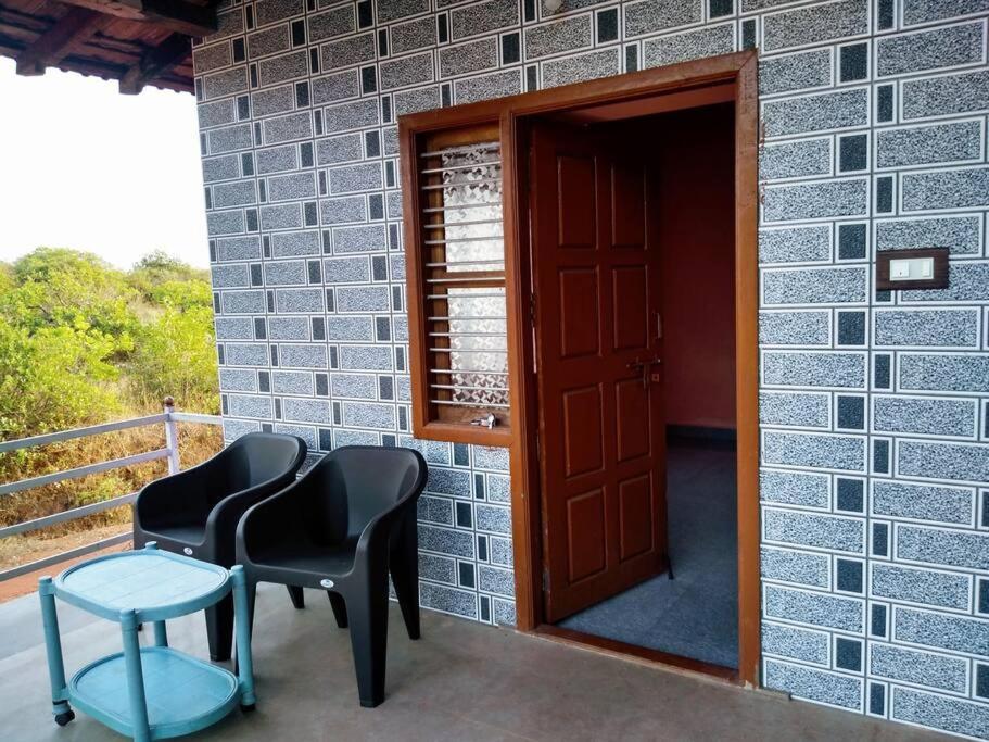 Kamanabillu Homestay, For Jog Falls Travellers Siddapur Экстерьер фото